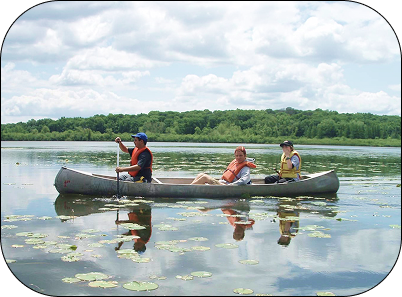 3 people canoeing